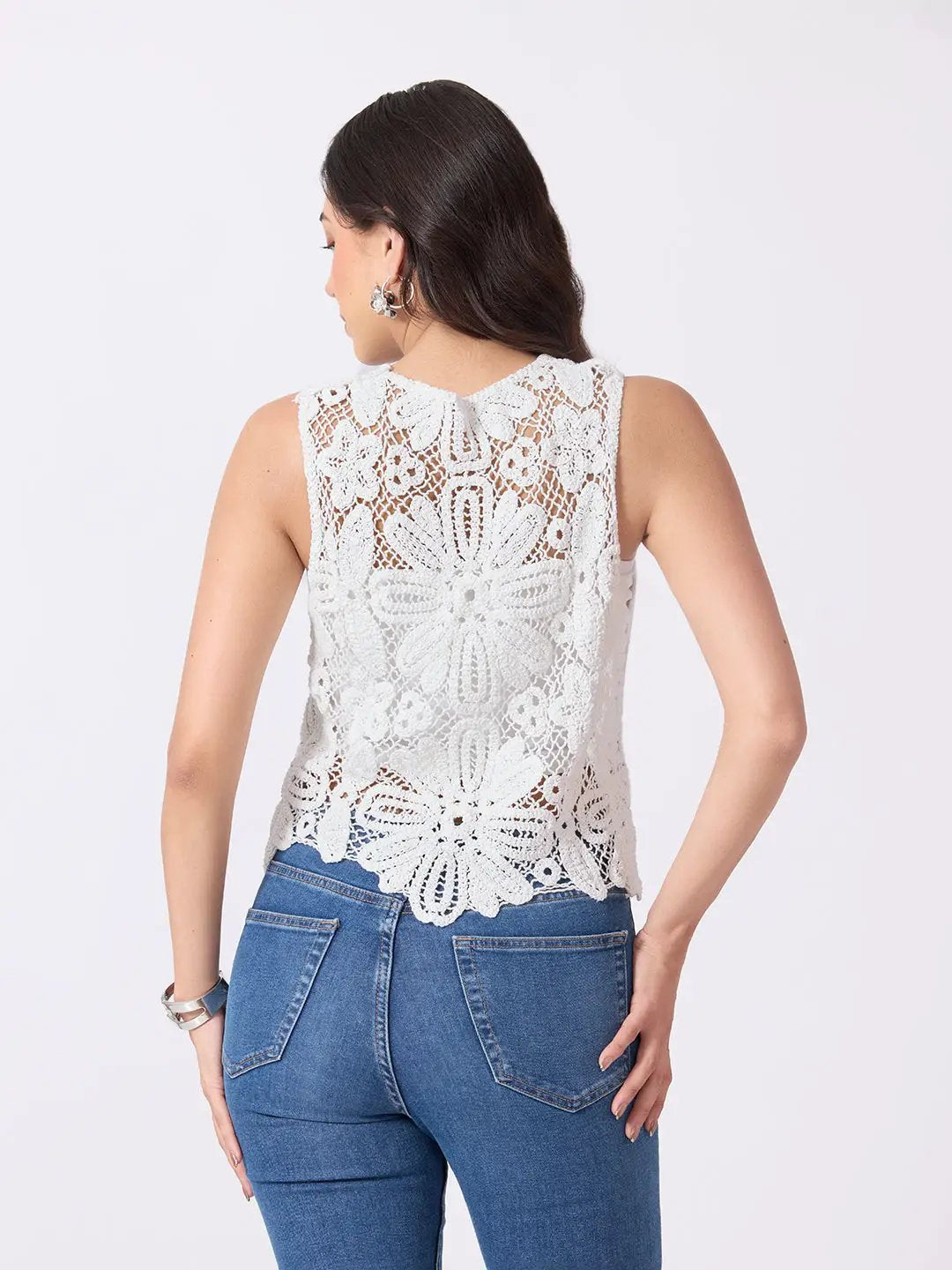 Women's White Crochet Sleeveless Scalloped Hem Top