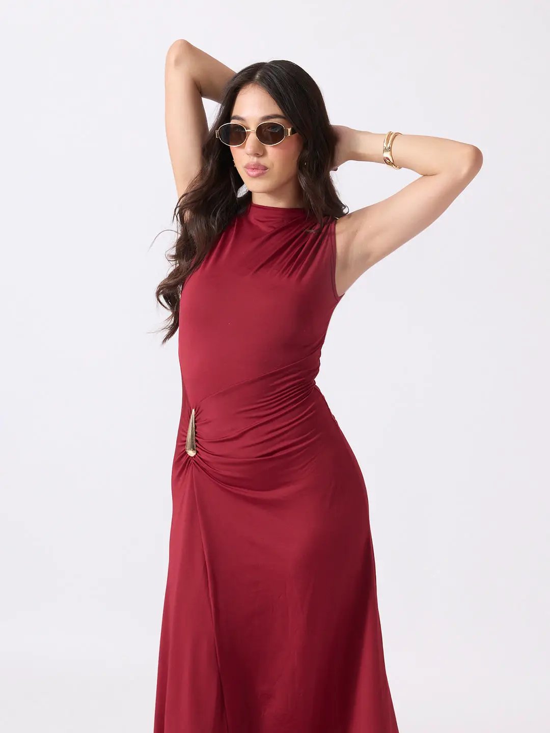 Women's Red Boat Neck Bodycon Dress with Gold Tone Waist Brooch & Ruched Detailing
