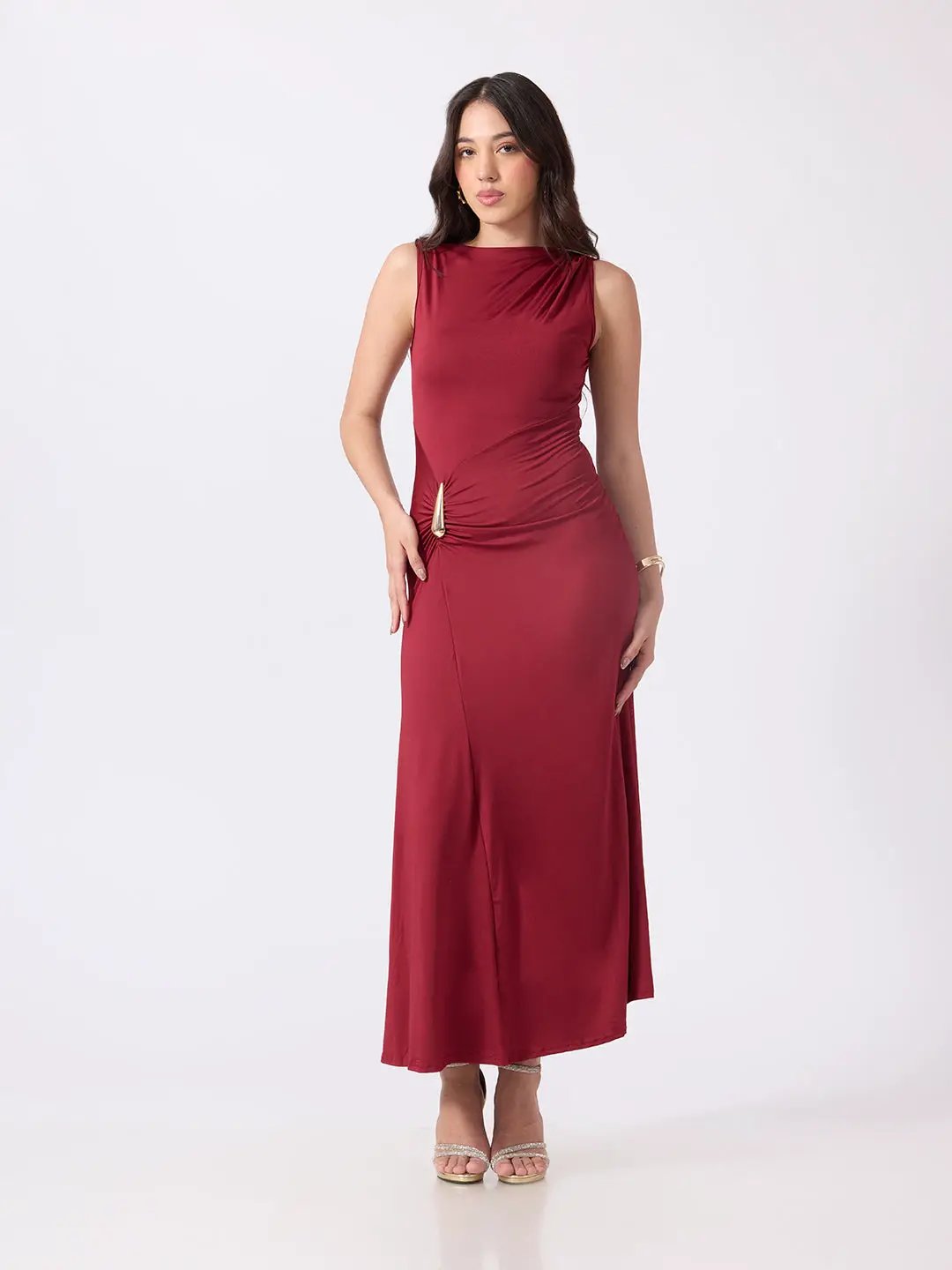 Women's Red Boat Neck Bodycon Dress with Gold Tone Waist Brooch & Ruched Detailing