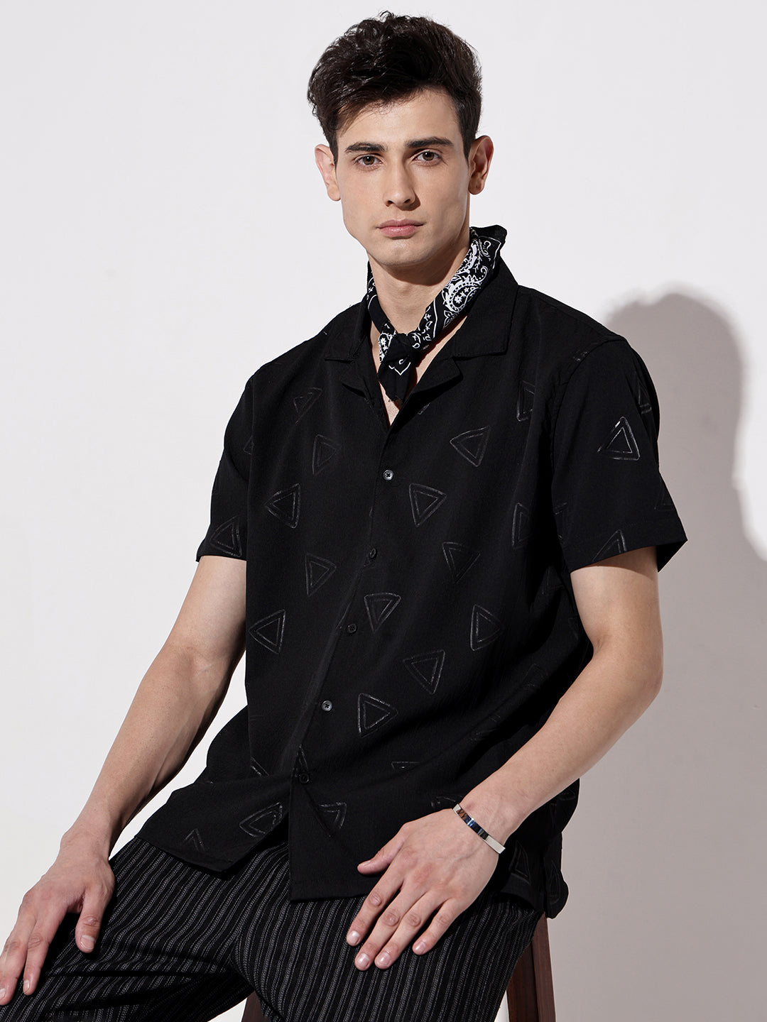 Men's Black Short Sleeve Cuban Collar Shirt with Geometric Pattern