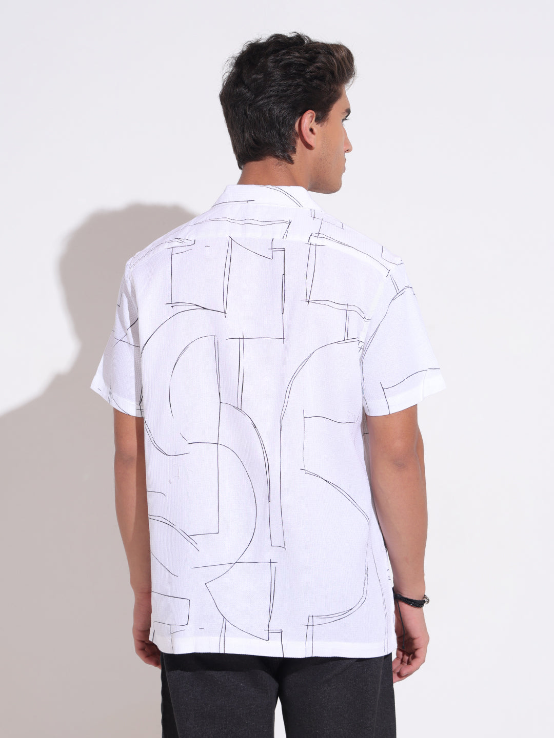 Men's Abstract Print White Relaxed Short Sleeve Shirt