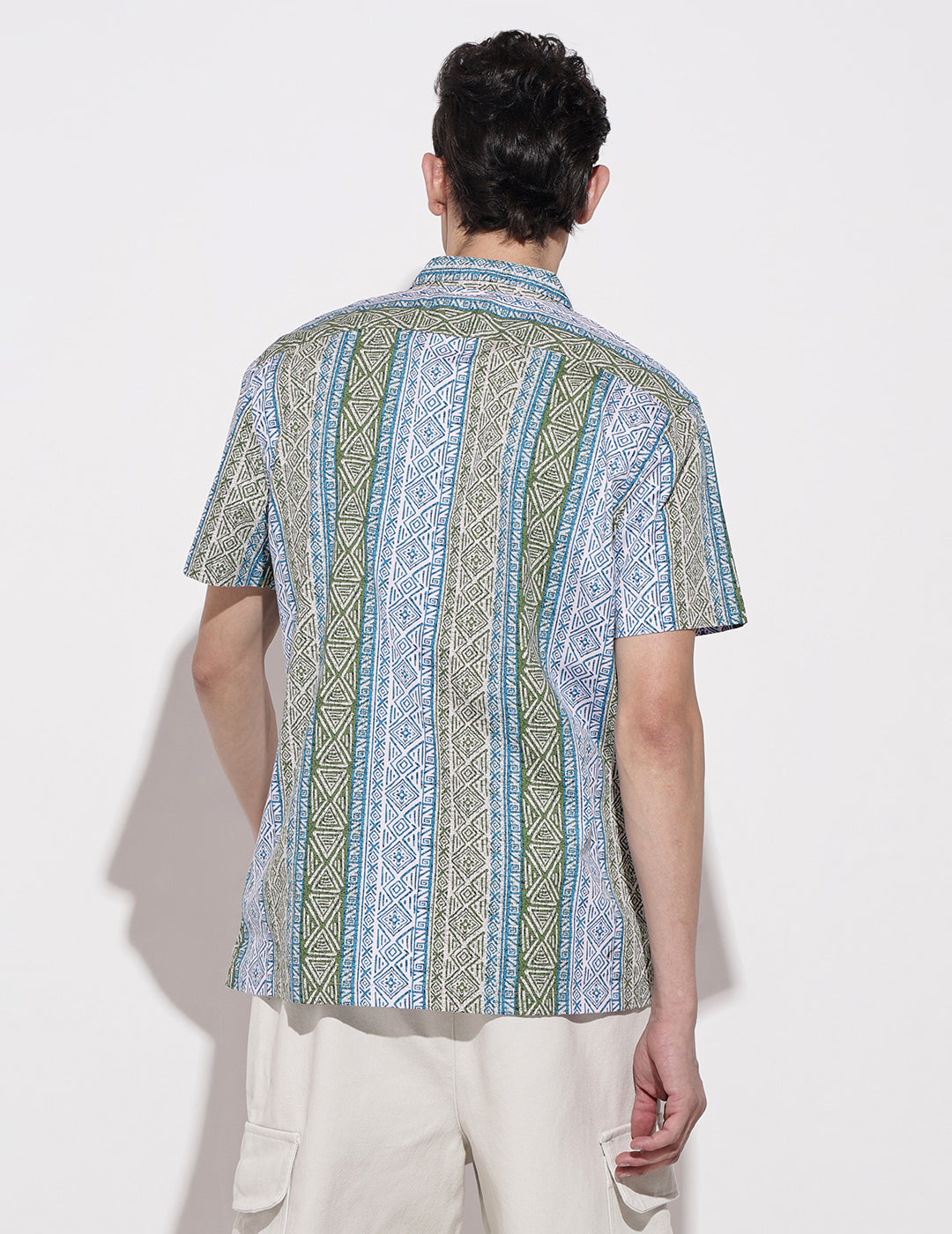 Men's Geometric Blue Short Sleeve Relaxed Fit Cuban Collar Shirt