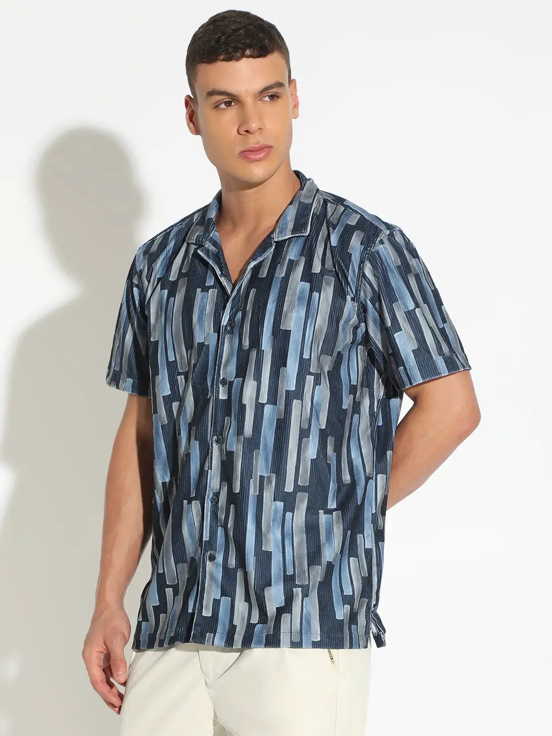 Men's Striped Navy Blue Cuban Collar Short Sleeves Shirt - from SHOWOFFFF