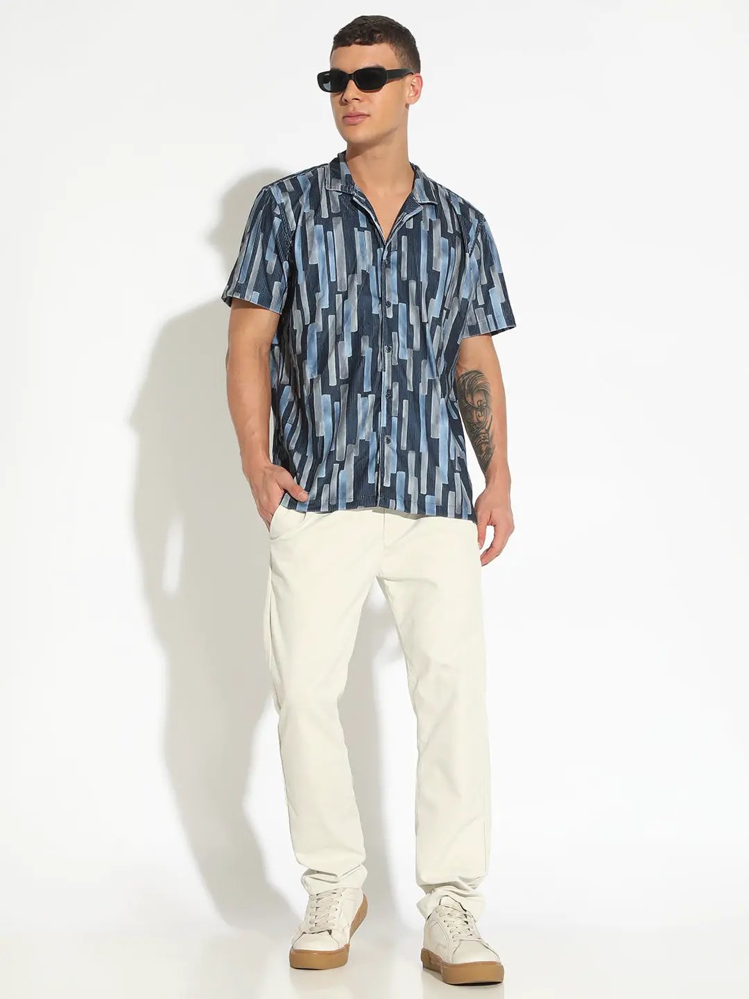 Men's Striped Navy Blue Cuban Collar Short Sleeves Shirt - from SHOWOFFFF