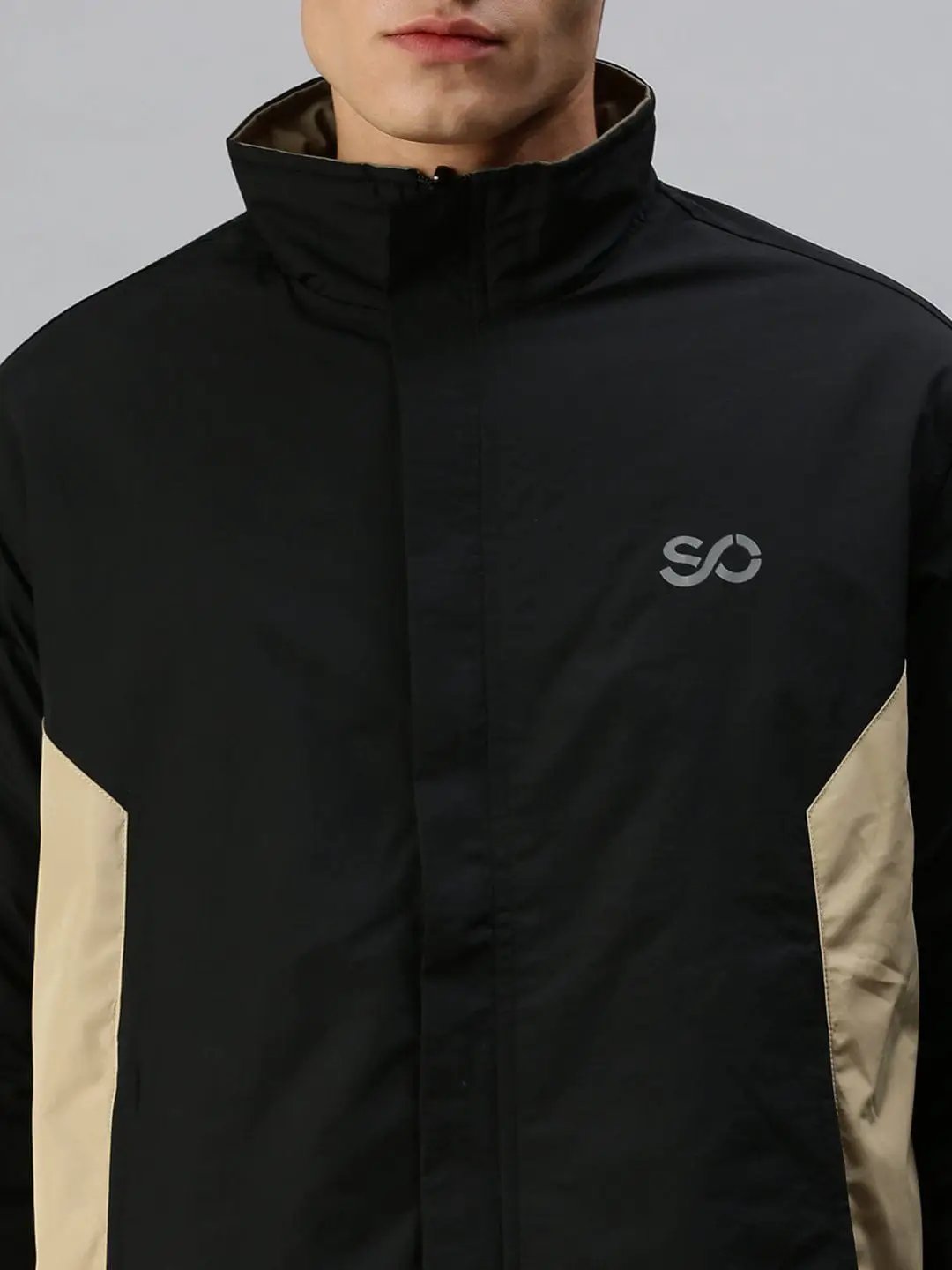 Men's Solid Green Sporty Jacket