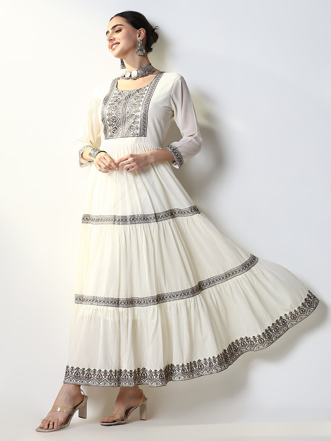 Women Off White Embroidered Anarkali Kurta