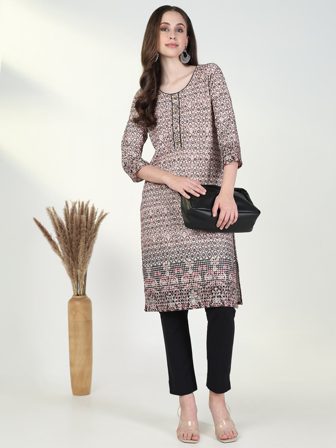 Women Cream Floral Straight Kurta