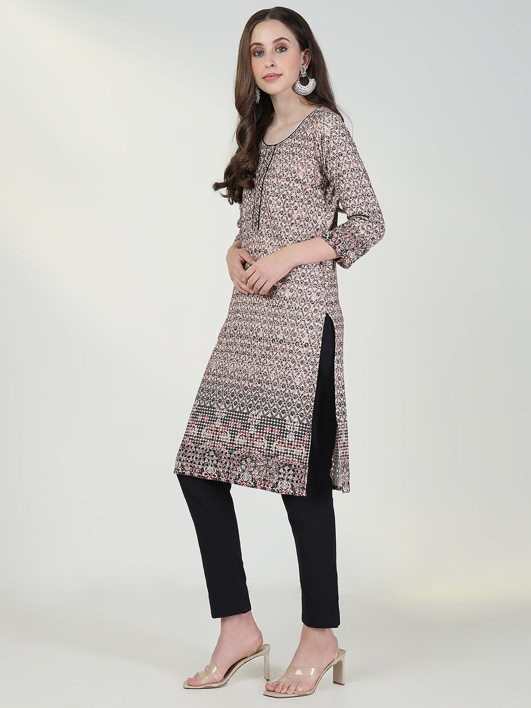 Women Cream Floral Straight Kurta