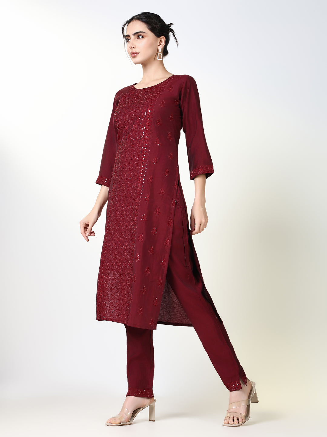 Women Solid Maroon Straight Kurta Set with Dupatta