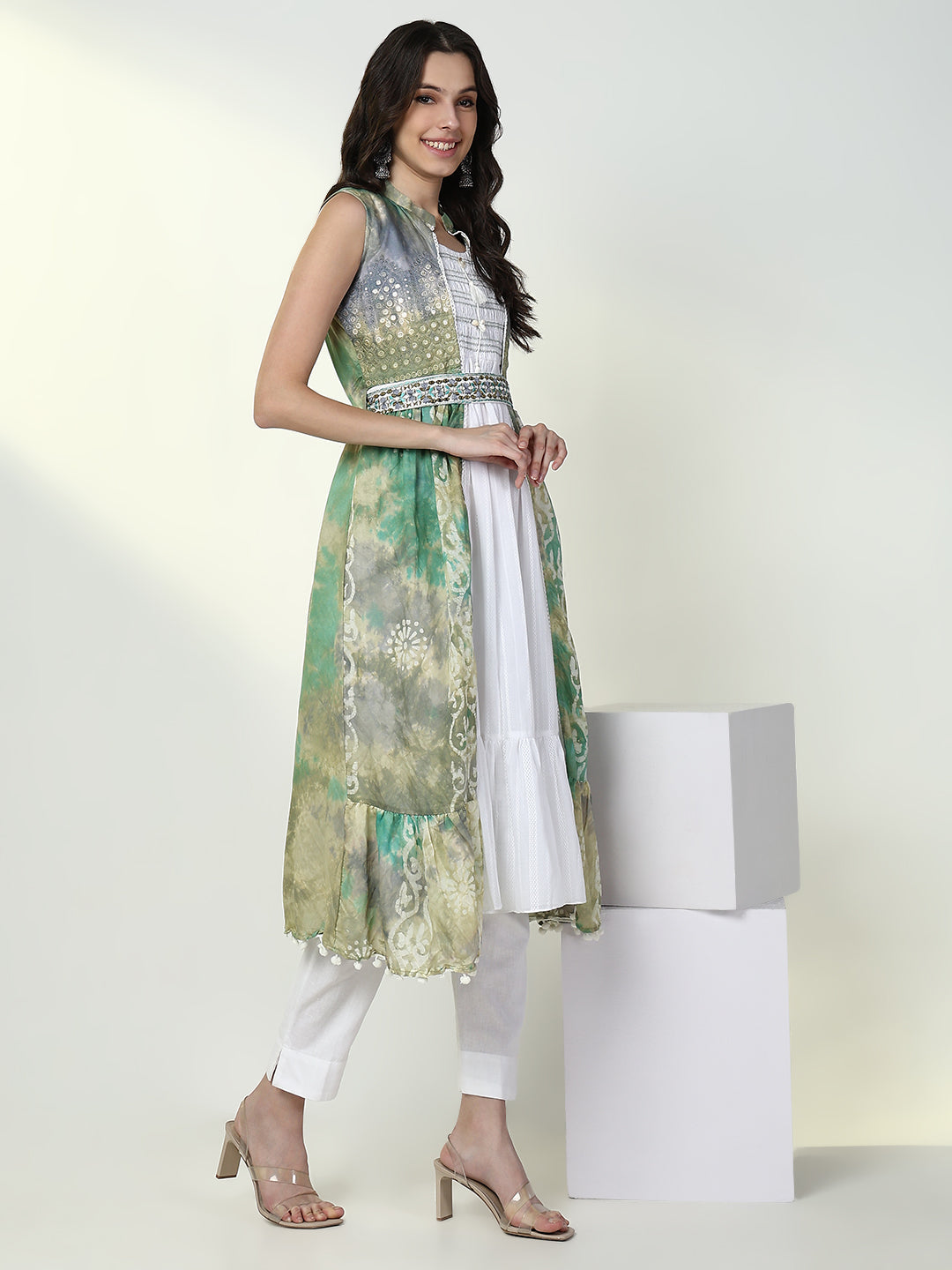 Women White Solid Kurta with Coat and Belt