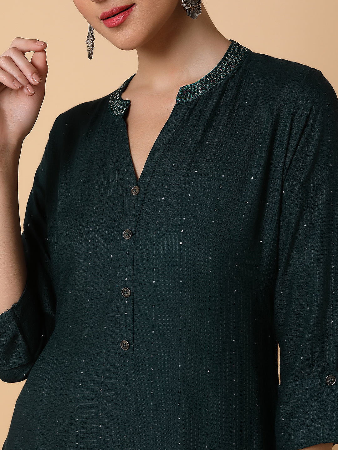 Women Solid Sequins Green Straight Kurta