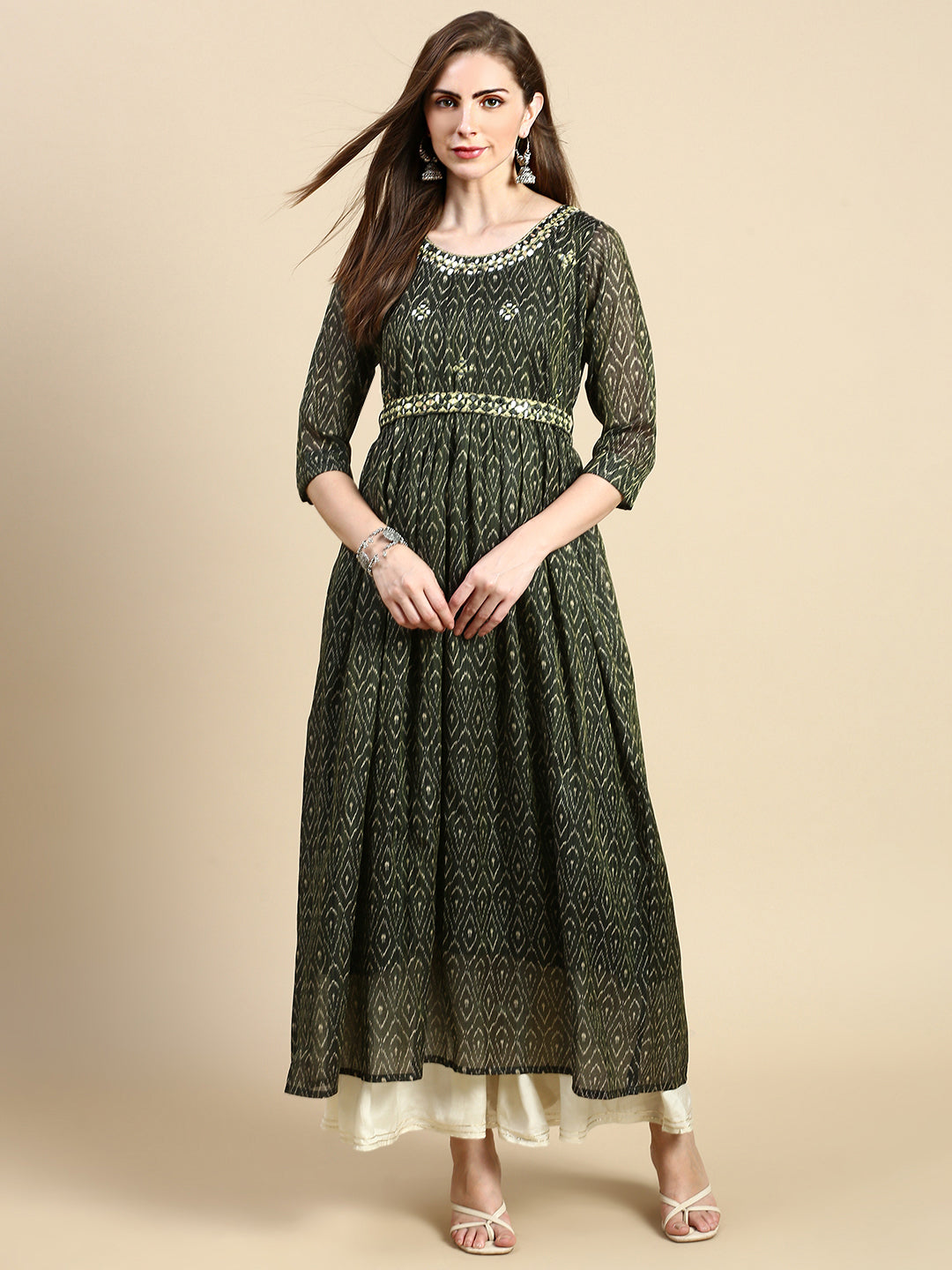 Women Abstract Green Anarkali Kurta with Belt