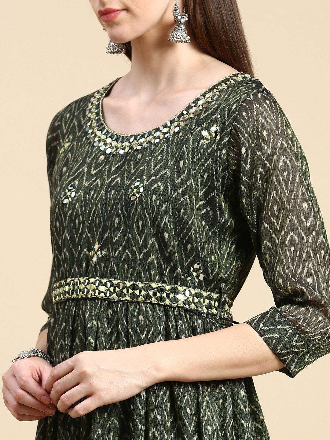 Women Abstract Green Anarkali Kurta with Belt