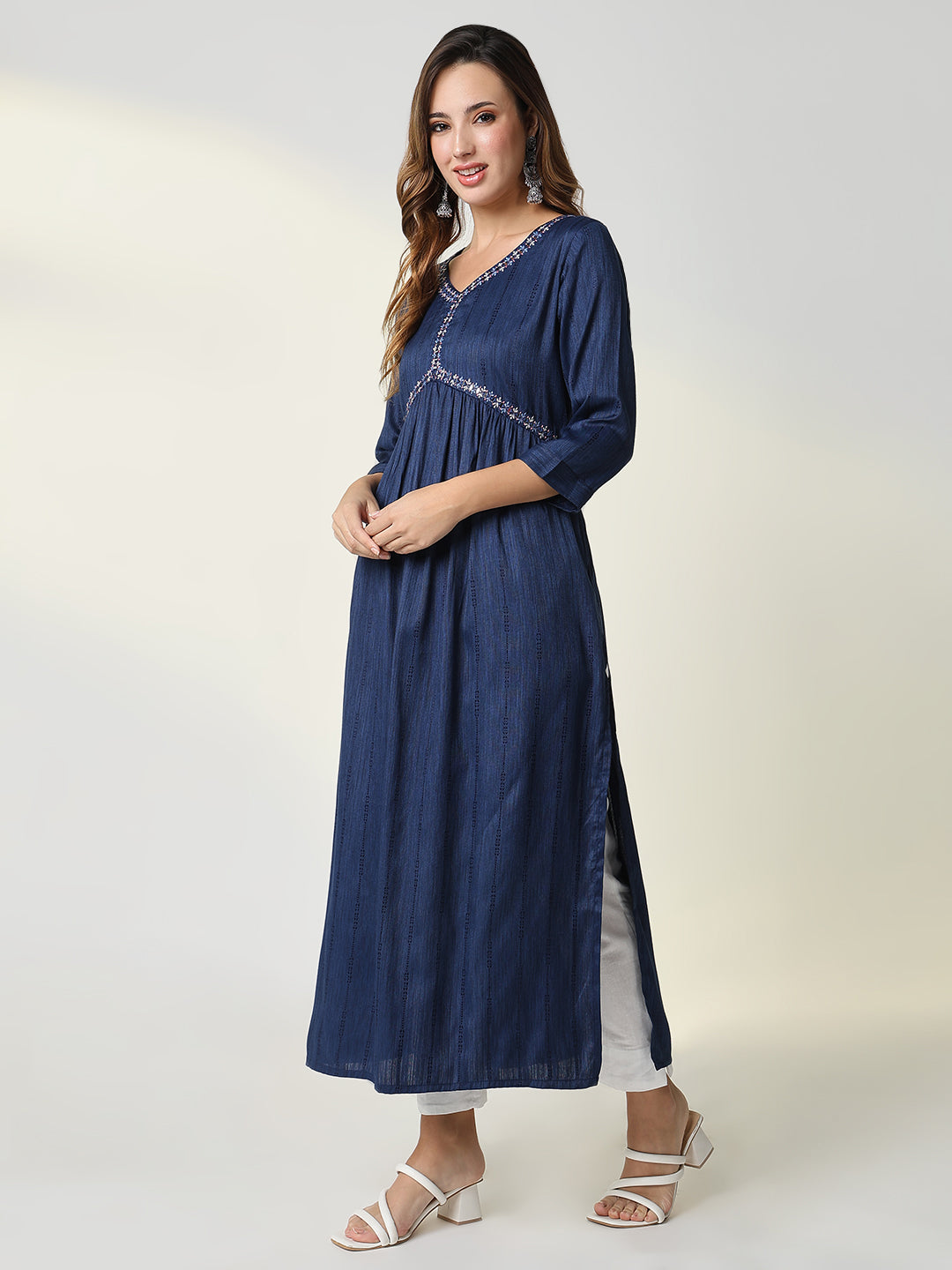 Women Navy Blue Solid Anarkali Kurta