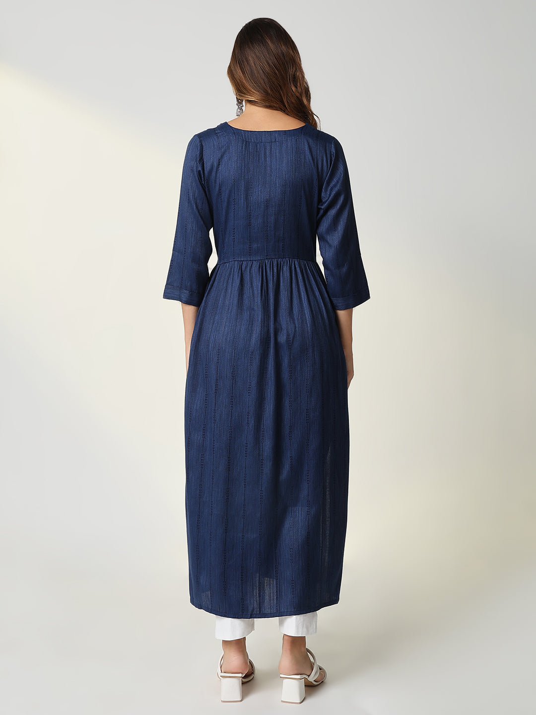 Women Navy Blue Solid Anarkali Kurta