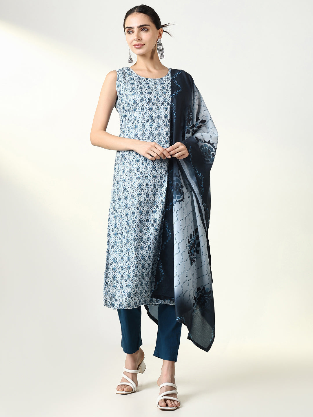 Women Graphic Blue Straight Kurta Set with Dupatta