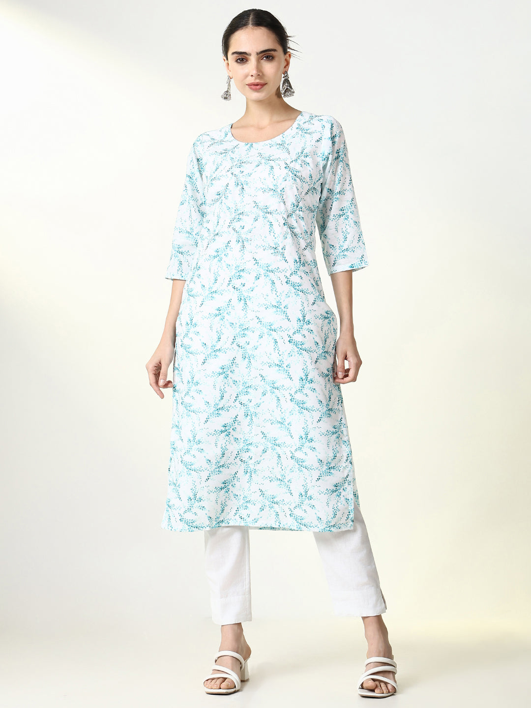 Women White Floral Straight Kurta