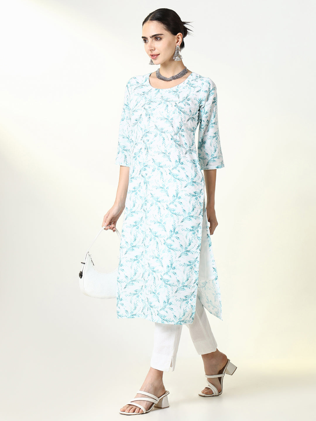 Women White Floral Straight Kurta