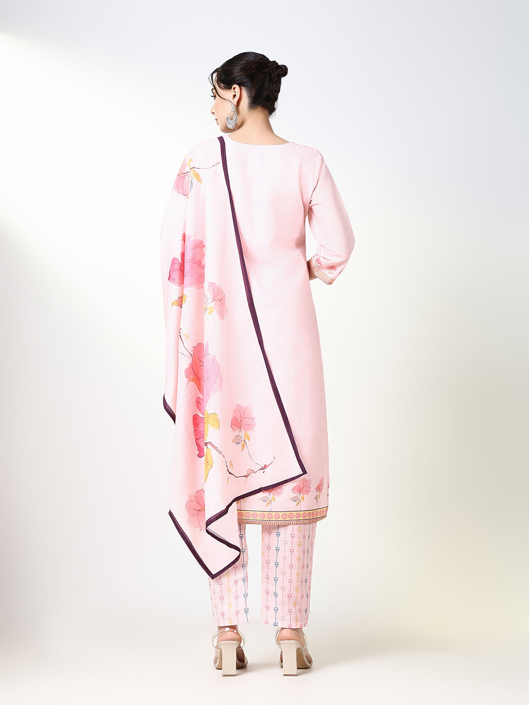 Women Floral Pink Straight Kurta Set with Dupatta