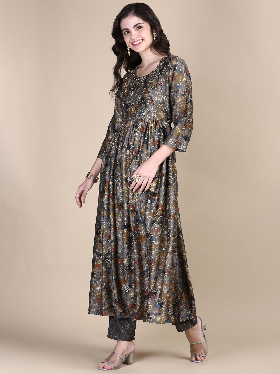 Women Floral Grey A-Line Kurta Set