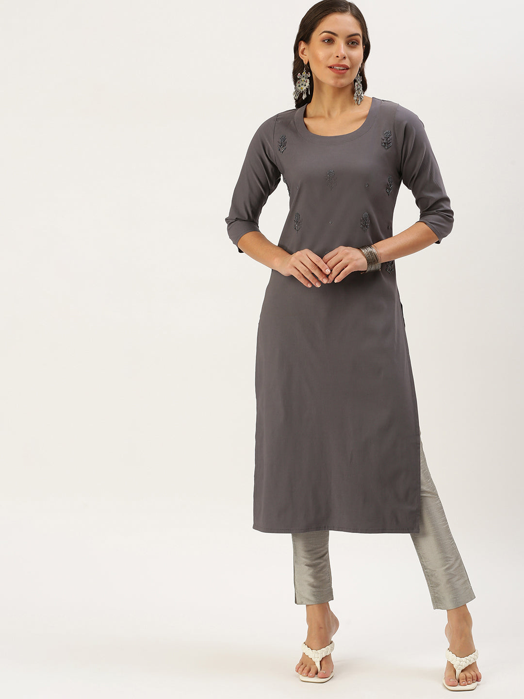 Women Embellished Grey Straight Kurta