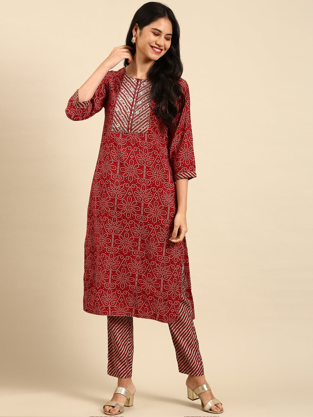 Women Leheriya Maroon Straight Kurta Set