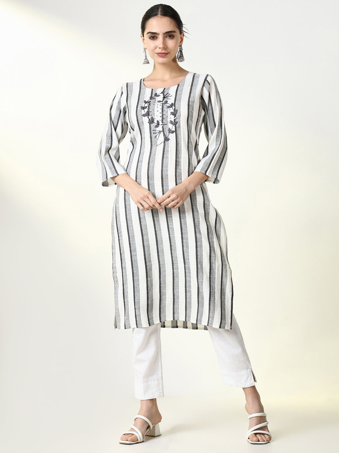 Women Grey Striped Straight Kurta