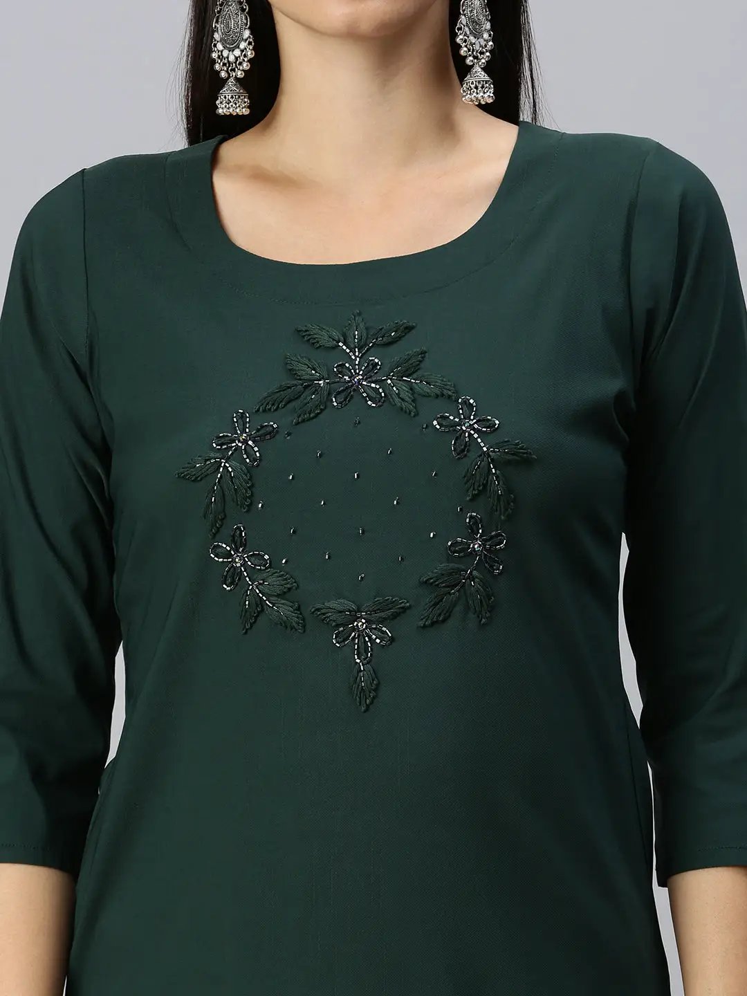 Women's Solid Green Straight Kurta