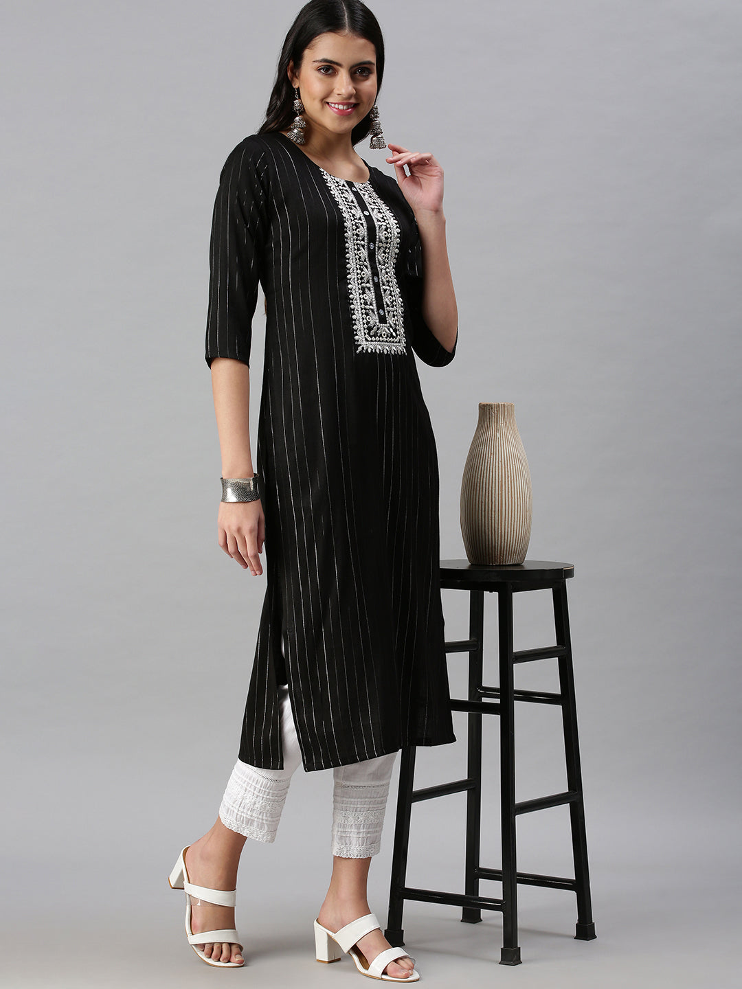 Women's Yoke Design Black Straight Kurta