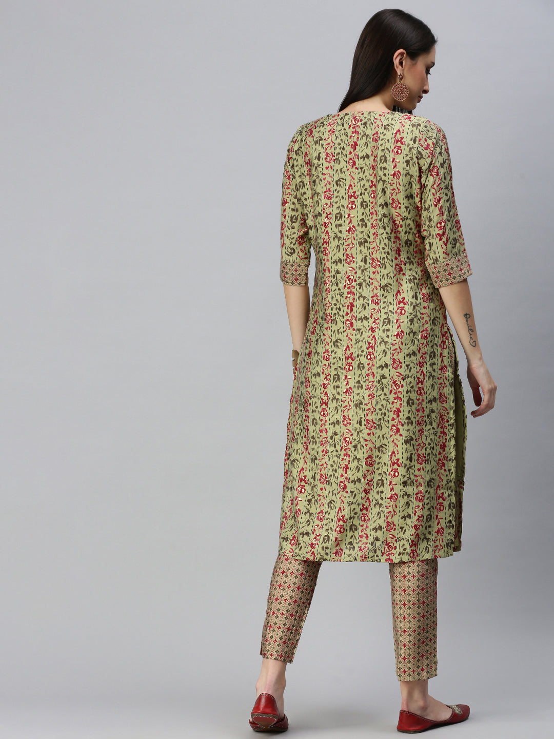 Women Straight Lime Green Printed Kurta and Trousers