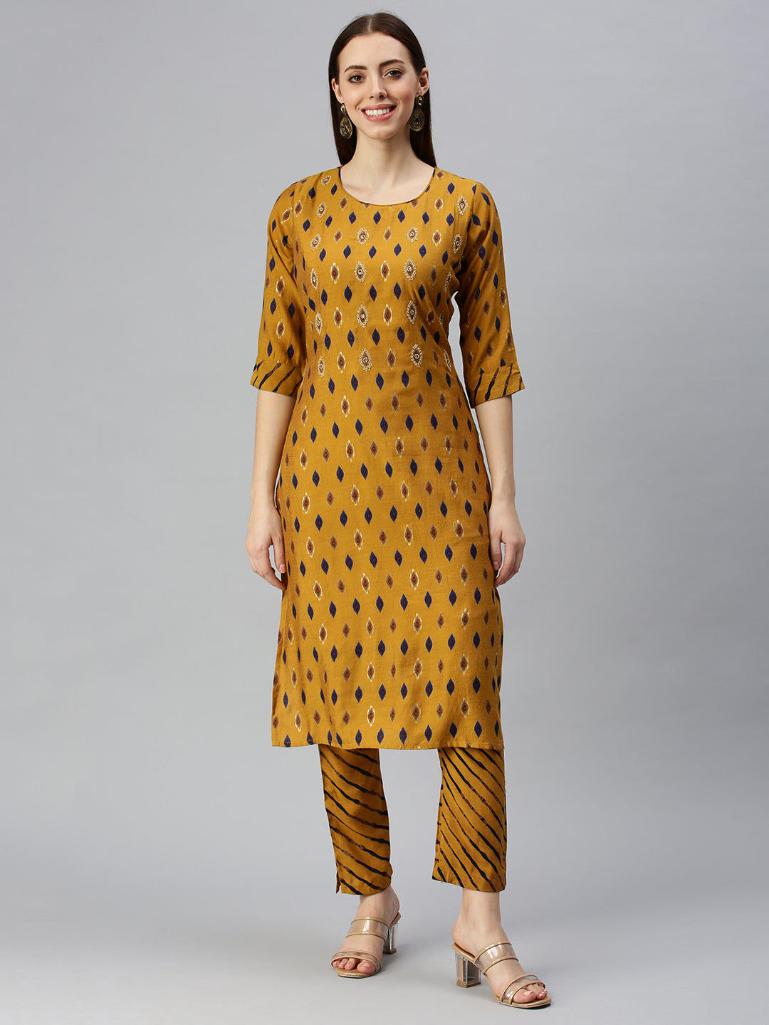 Women Straight Mustard Printed Kurta and Trousers