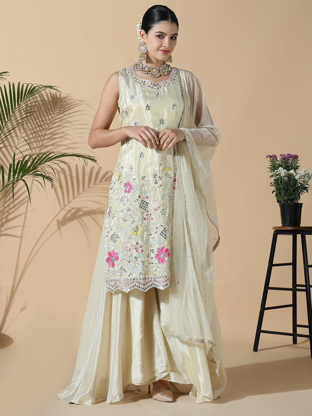 Women Floral Straight Thread Work Cream Kurta with Palazzos