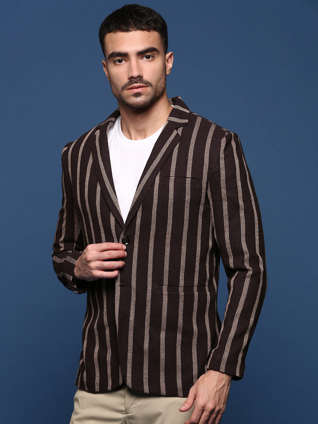 Men Brown Slim Fit Single Breasted Blazer