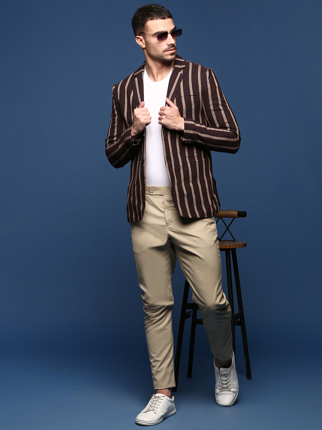 Men Brown Slim Fit Single Breasted Blazer