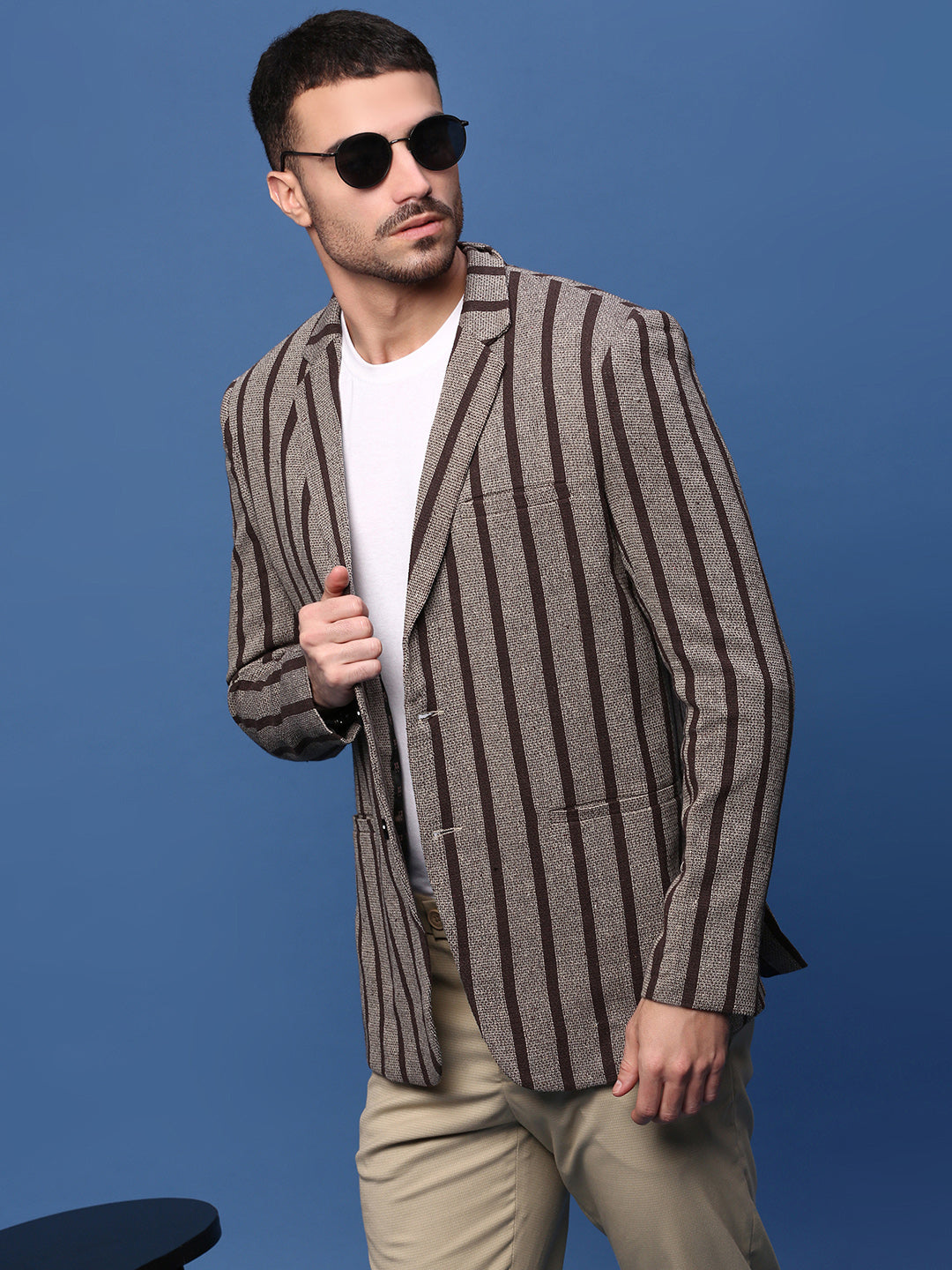 Men Brown Slim Fit Single Breasted Blazer