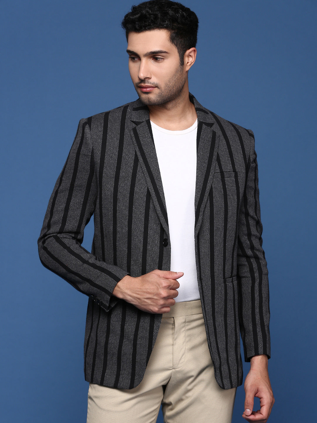 Men Charcoal Slim Fit Single Breasted Blazer