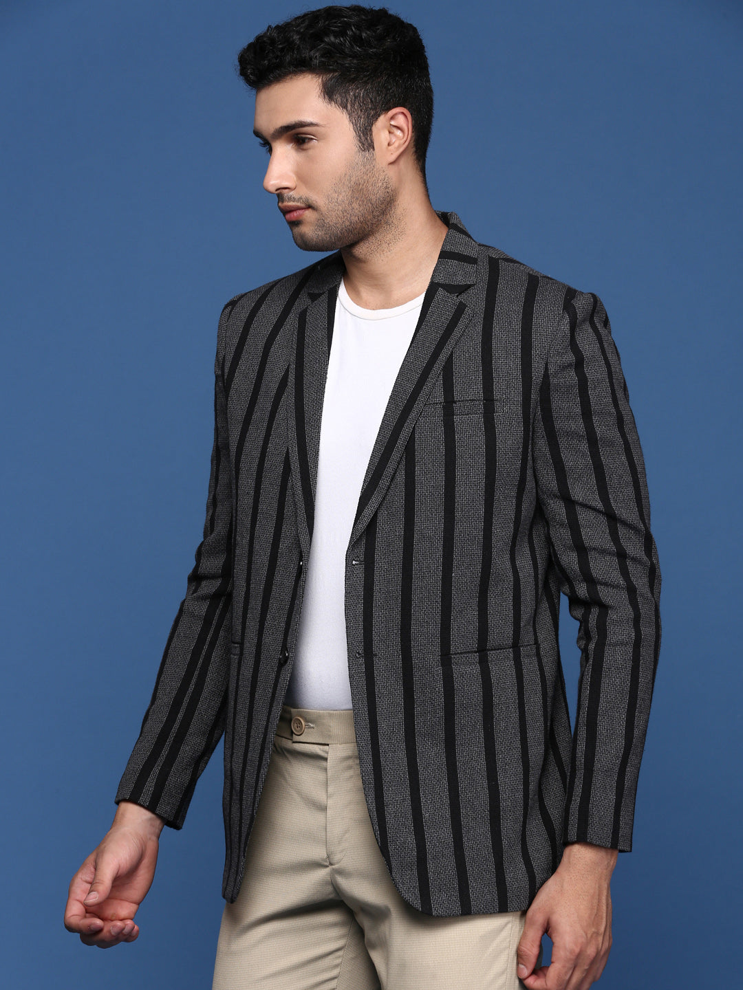 Men Charcoal Slim Fit Single Breasted Blazer