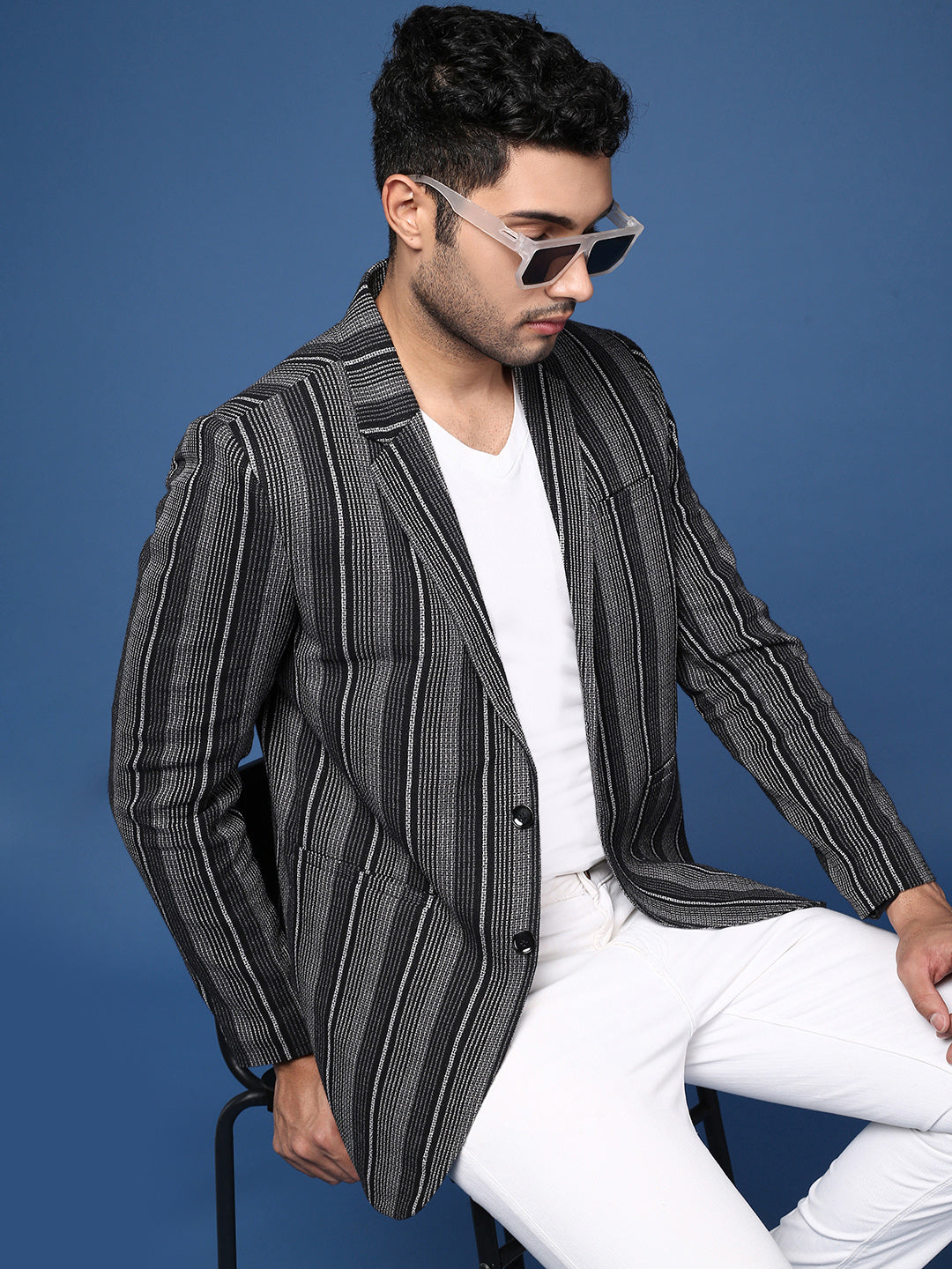 Men Black Slim Fit Single Breasted Blazer