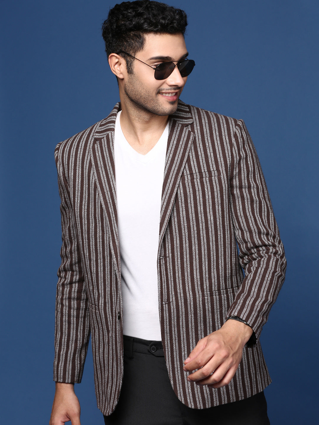 Men Brown Slim Fit Single Breasted Blazer