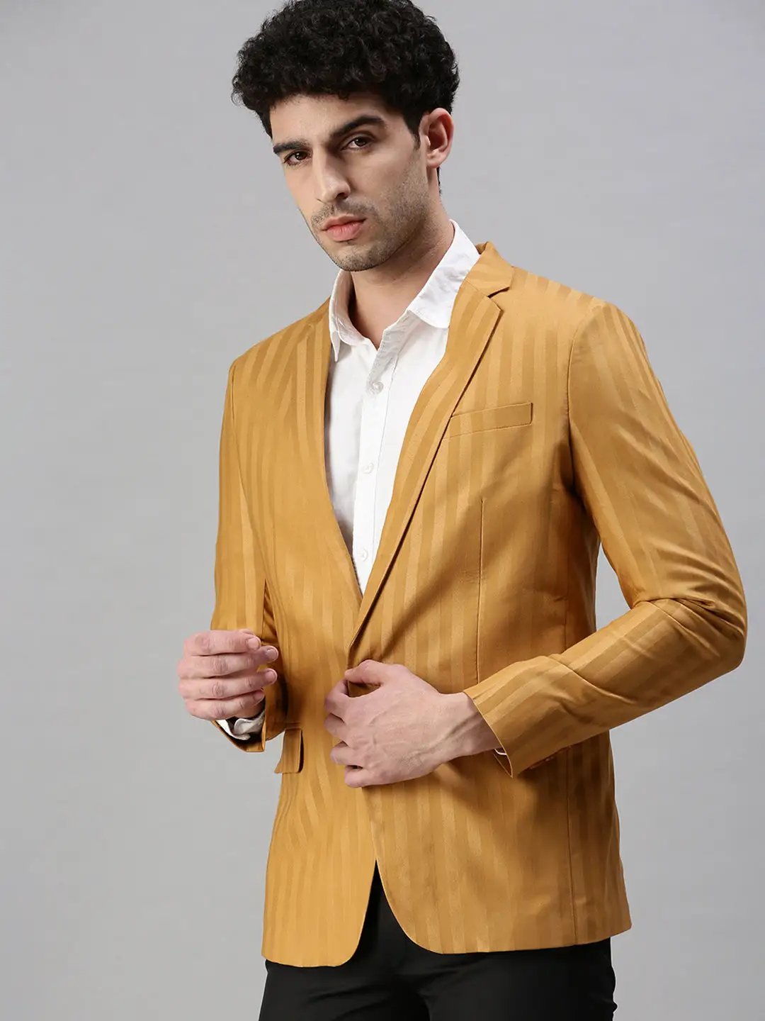 Men's Mustard Striped Slim-Fit Single-Breasted Blazer - from SHOWOFFFF