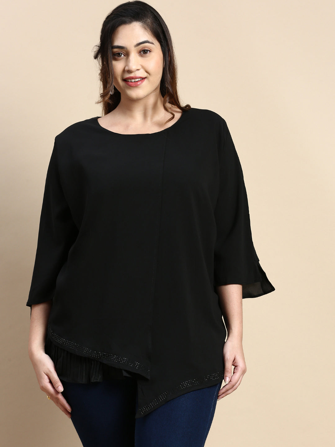 Women Solid Black Top