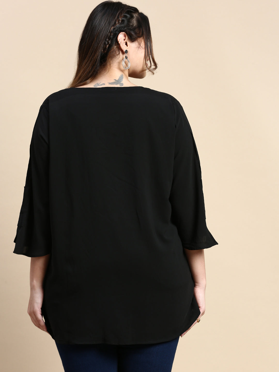 Women Solid Black Top