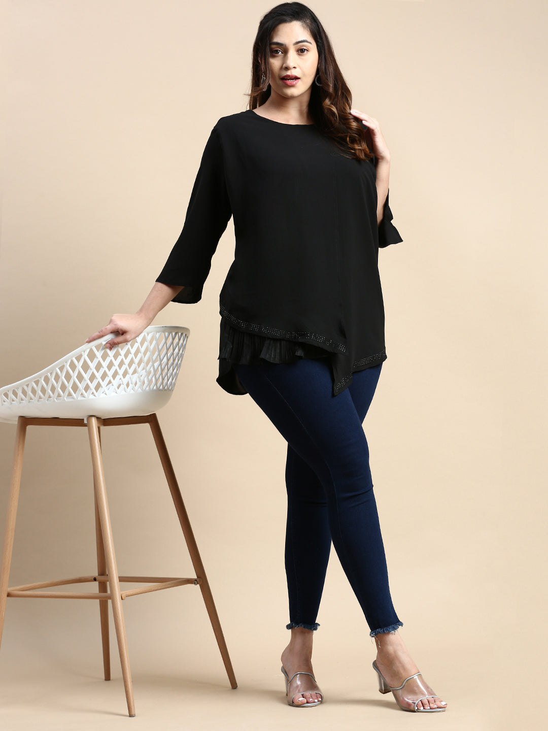 Women Solid Black Top