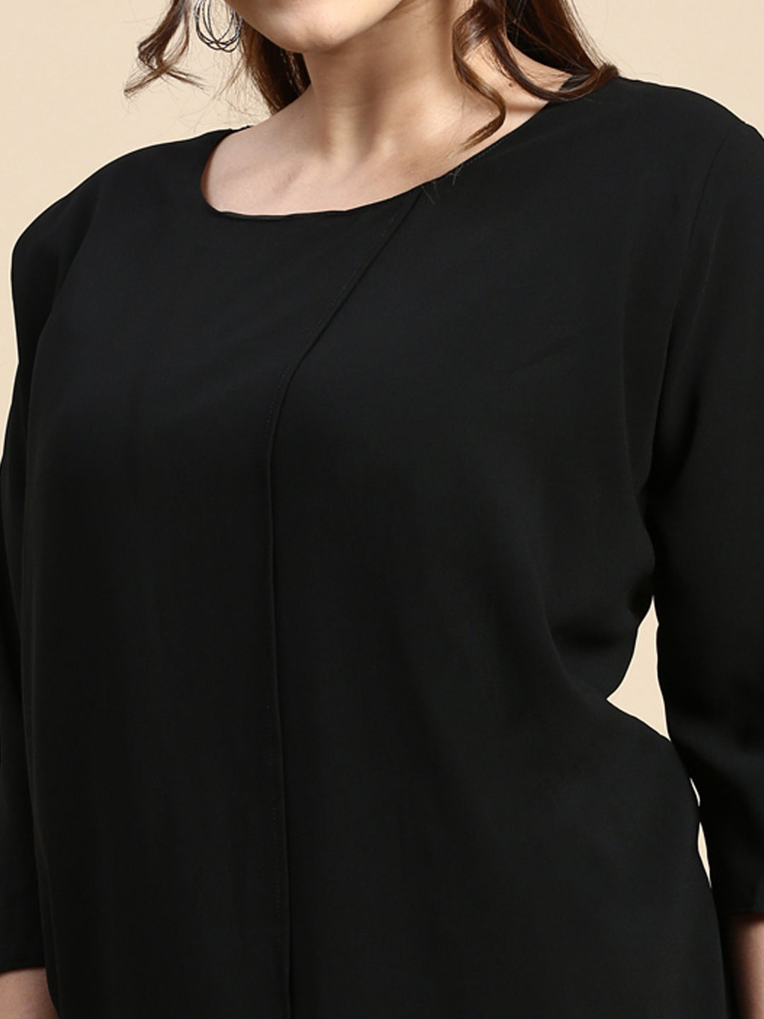 Women Solid Black Top