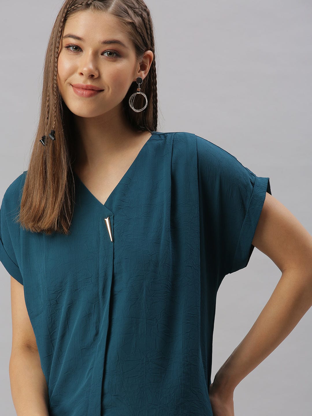 Women's V-Neck Solid Teal Boxy Top
