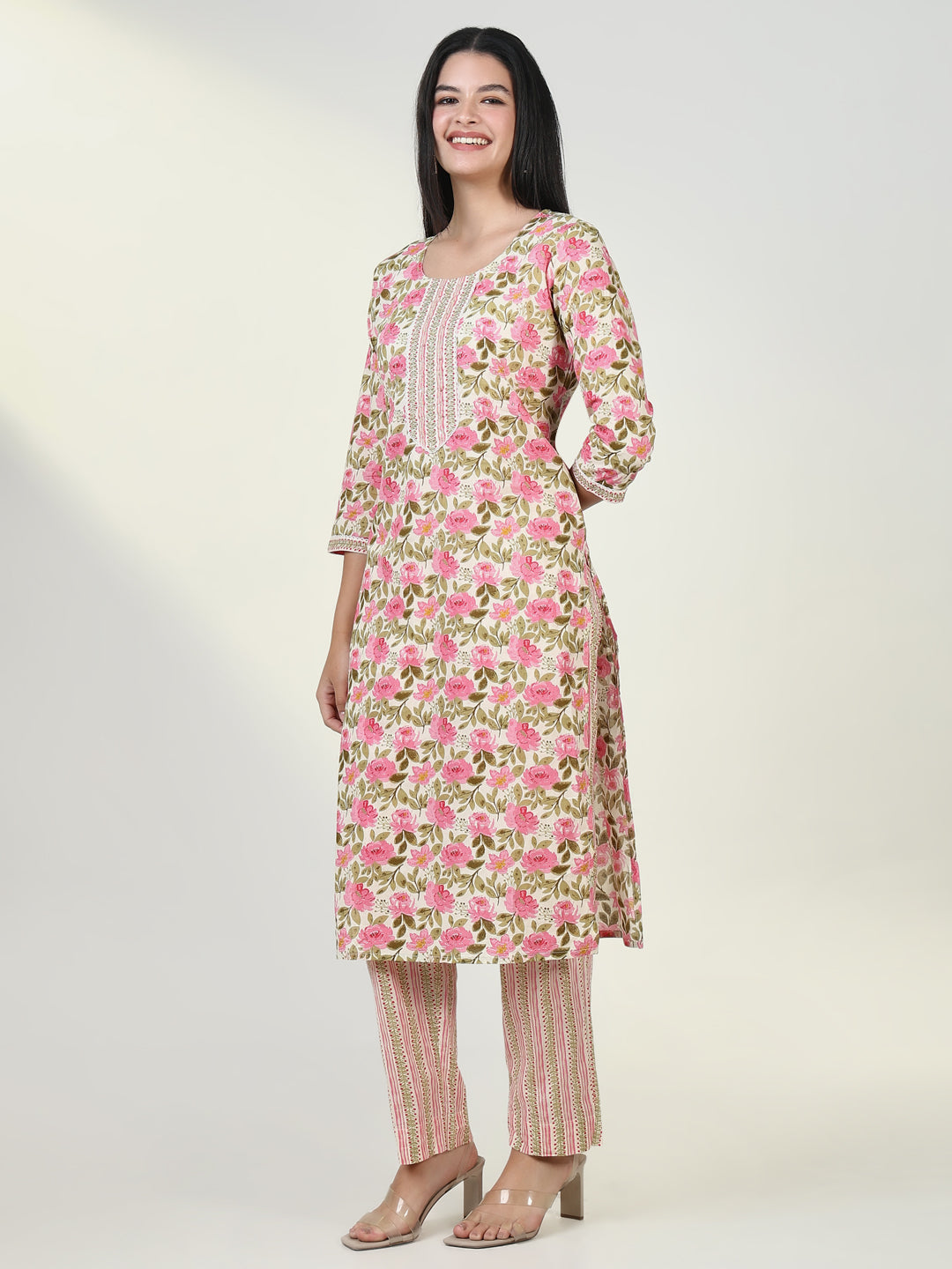 Women Floral Pink Kurta Set with Dupatta