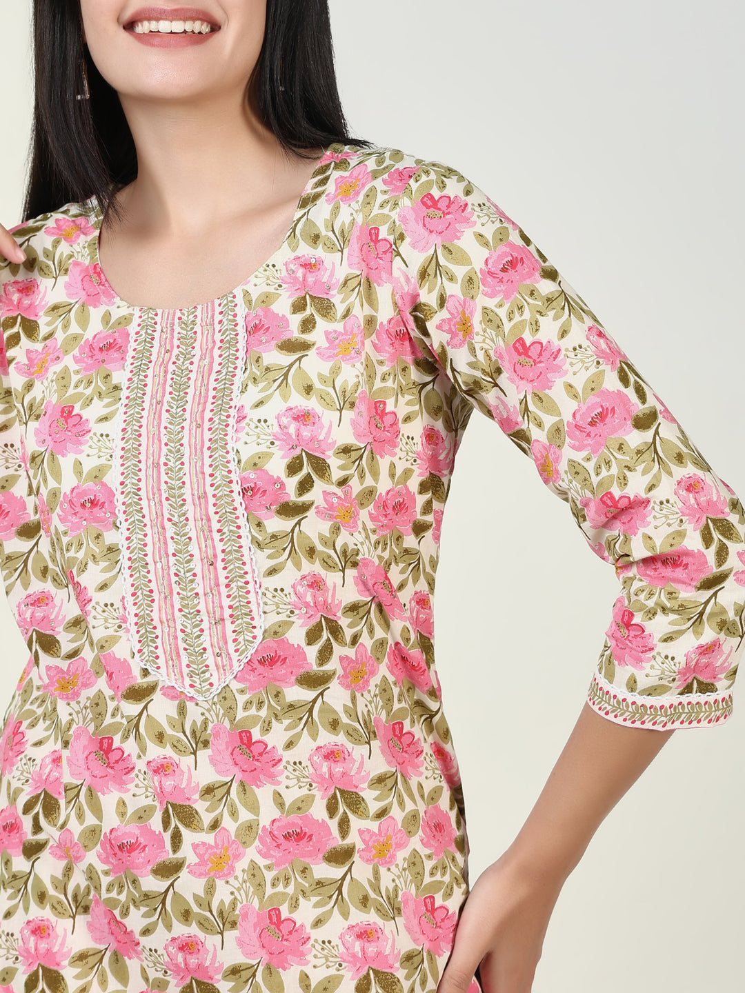 Women Floral Pink Kurta Set with Dupatta