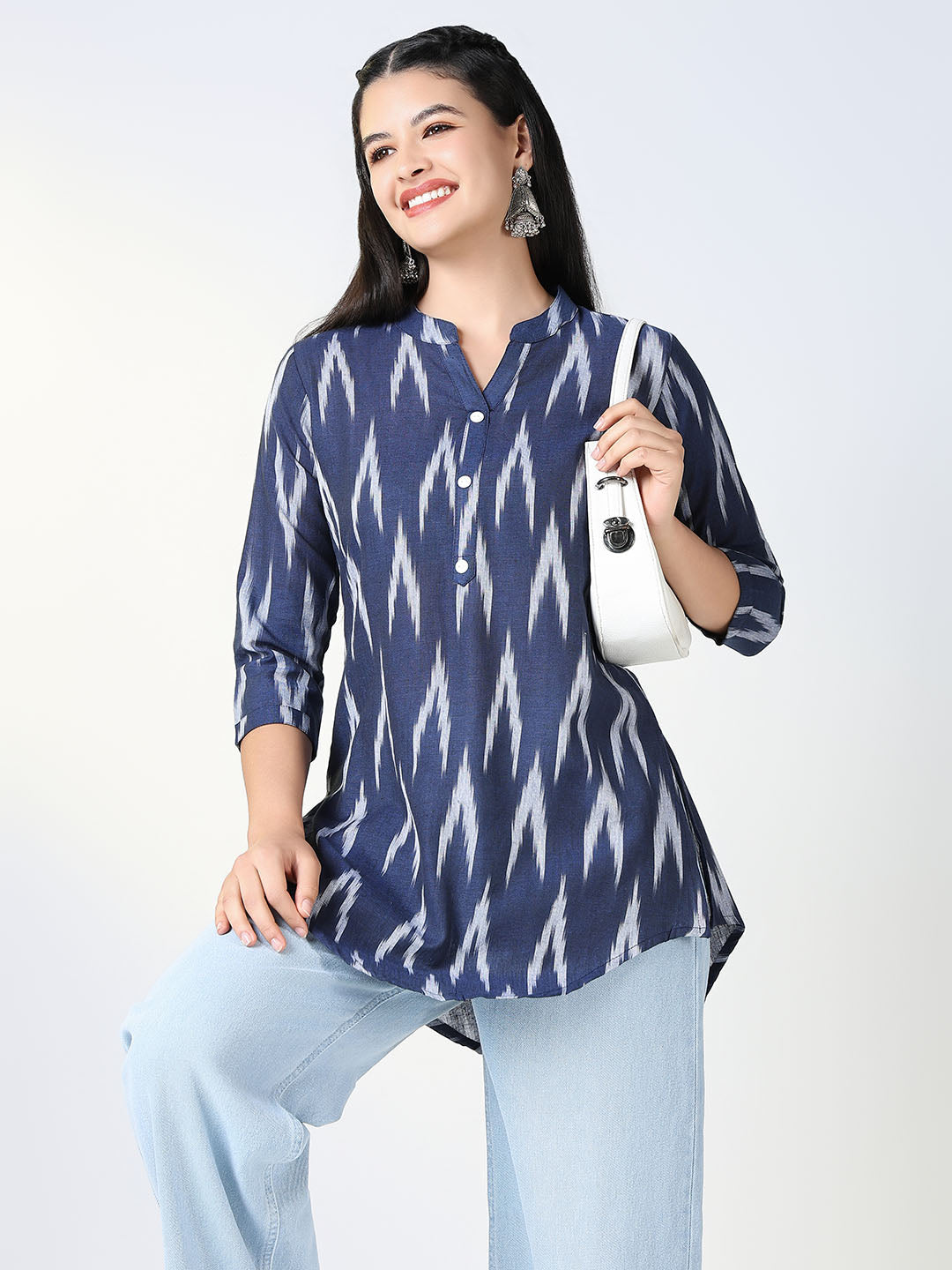 Women Cotton Navy Blue Mandarin Collar Straight Kurti