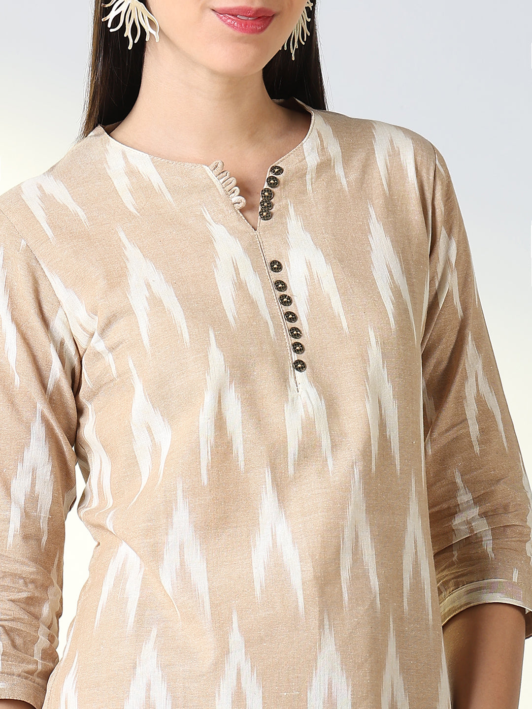 Women Beige Ethnic Motifs Straight Kurta