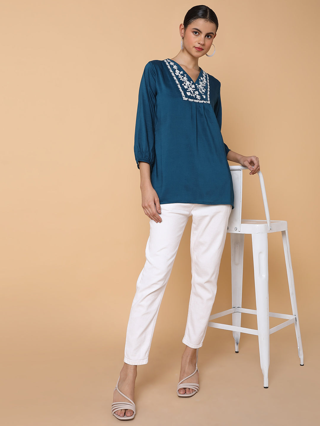 Women Solid Teal A Line Kurti